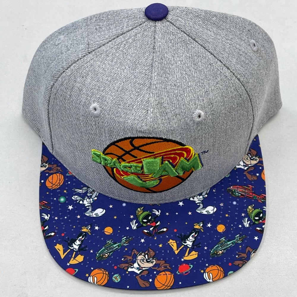 I have one more left in stock.        Space jam Limited addition retro throwback